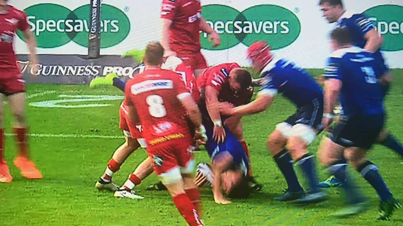 Watch: Steff Evans Red Carded For Horrific Tackle On Garry Ringrose -  RugbyLAD