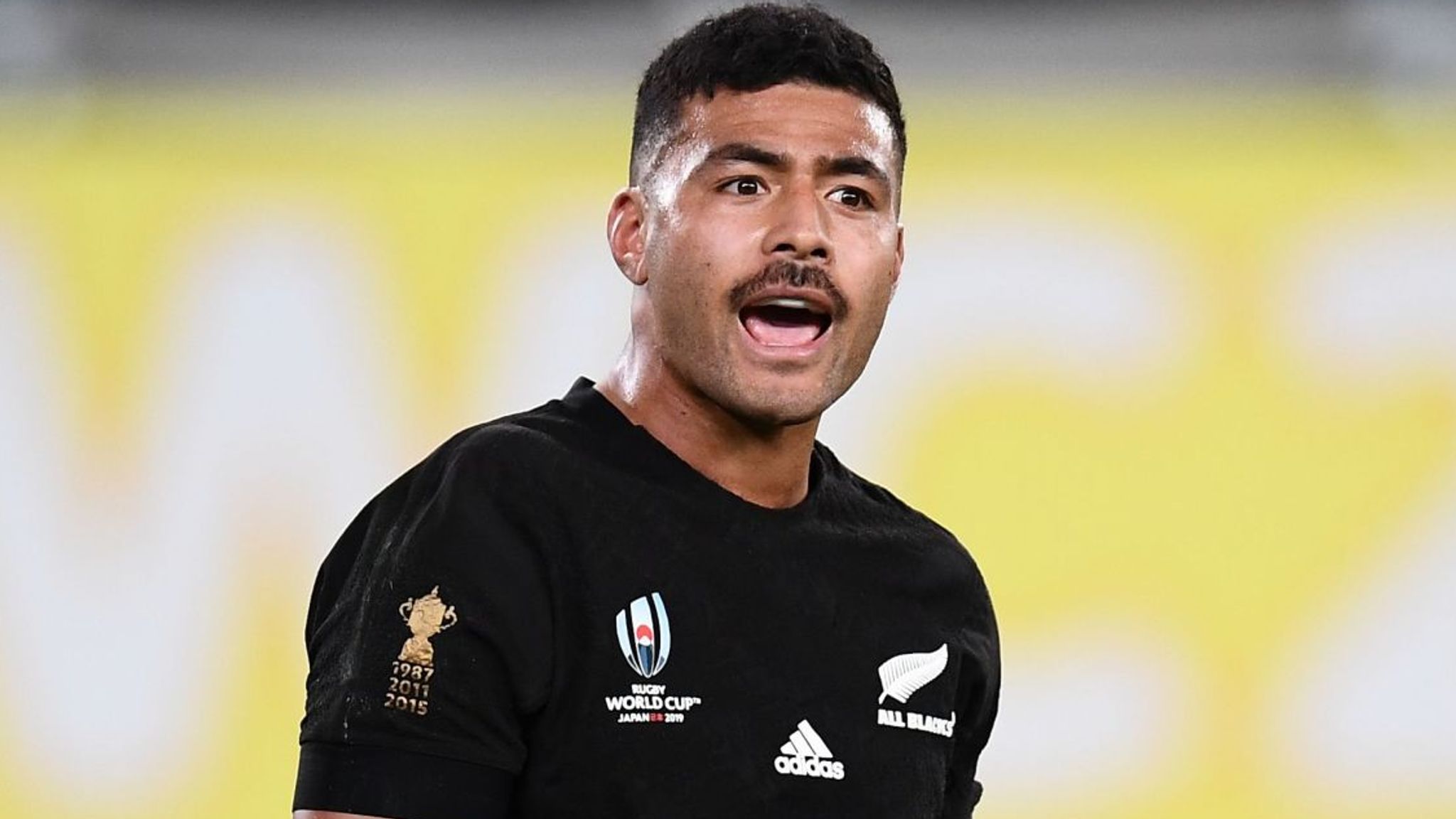 All Blacks star Richie Mo'unga in talks to leave Japan early